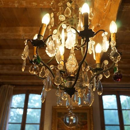 Les Hotes Des Guillemets Laglorieuse Экстерьер фото